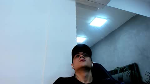 Roan Birkin online show from 01-05-26, 07:39