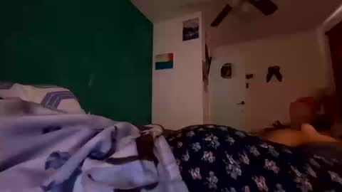 roarmance1 online show from 10-15-25, 05:57