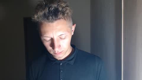 RoastingCorn online show from 11-10-25, 06:56