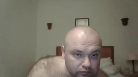 rob18997 online show from 12-04-25, 09:34