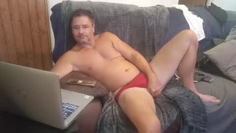 Snapshot of rob28101 chatting on 06-11-26, 07:45 rob online show from 06-11-26, 07:45