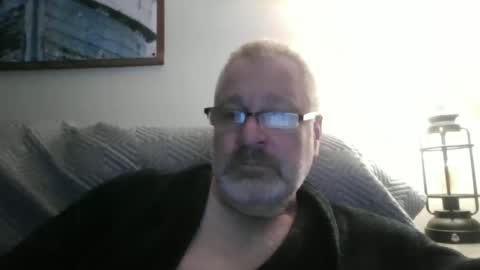 rob872217 online show from 10-04-25, 10:35
