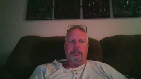 Rob online show from 01-07-25, 01:28