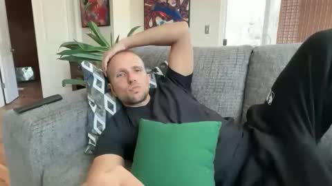 rob ryder online show from 05-10-26, 06:24