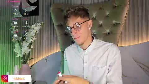 Robbin online show from 06-21-26, 04:26