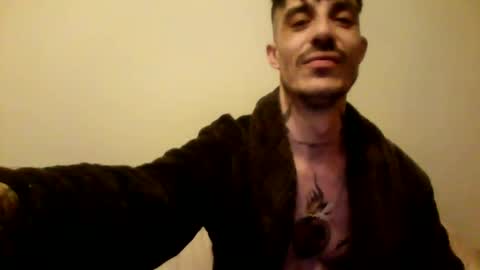 rober777xxl online show from 03-10-25, 01:32