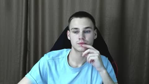 Snapshot of robert10211 chatting on 10-08-25, 07:00 robert10211 online show from 10-08-25, 07:00