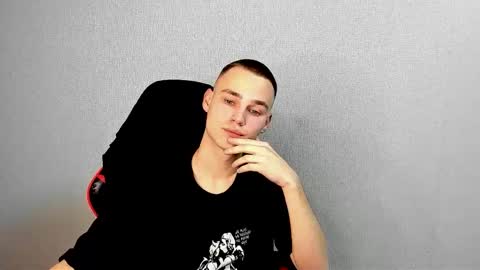 Snapshot of robert10211 chatting on 11-26-25, 05:58 robert10211 online show from 11-26-25, 05:58