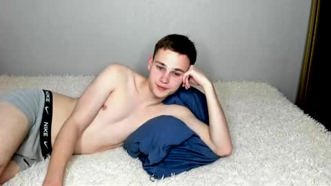 Snapshot of robert10211 chatting on 04-24-26, 02:52 robert10211 online show from 04-24-26, 02:52