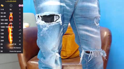 Snapshot of robert_kingg chatting on 10-27-25, 05:22 robert_kingg online show from 10-27-25, 05:22