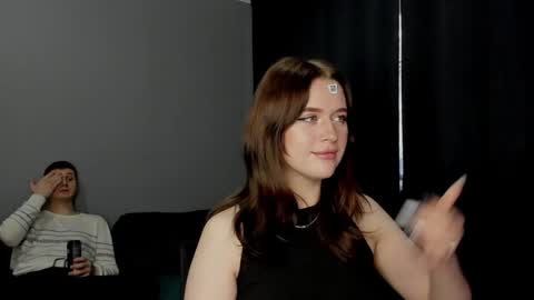 Lisa and Robert  i am online all days 900 am GMT3   online show from 12-11-24, 08:58