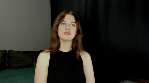 Lisa and Robert  i am online all days 900 am GMT3   online show from 12-23-24, 11:25