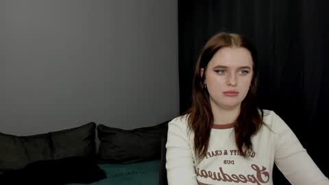 Lisa and Robert  i am online all days 900 am GMT3   online show from 12-25-24, 01:51