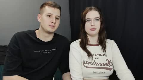 Lisa and Robert  i am online all days 900 am GMT3   online show from 02-10-25, 03:53