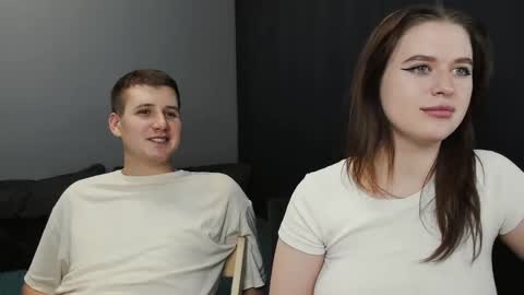 Lisa and Robert  i am online all days 900 am GMT3   online show from 02-19-25, 02:44