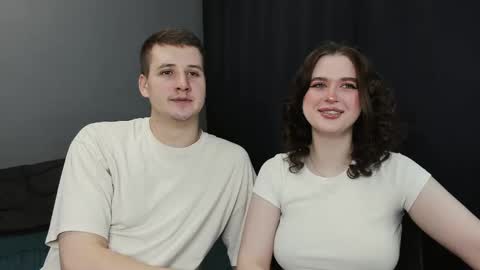 Lisa and Robert  i am online all days 900 am GMT3   online show from 02-22-25, 01:22