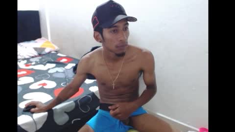 roberthycami2123 online show from 02-06-26, 12:48