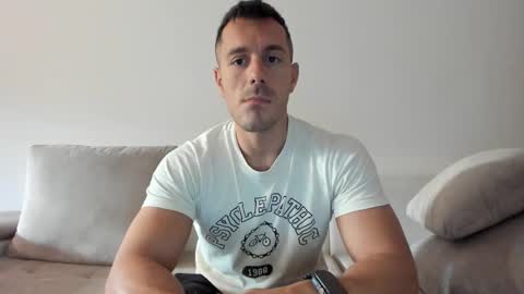 roberto4ever online show from 10-01-25, 05:02