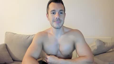 roberto4ever online show from 11-06-25, 03:57