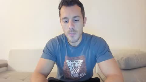 roberto4ever online show from 11-23-25, 06:35