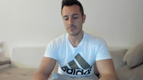 roberto4ever online show from 05-07-26, 11:04