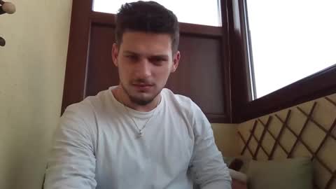 Roberto online show from 01-18-26, 08:40