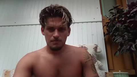 Roberto online show from 07-16-26, 08:42