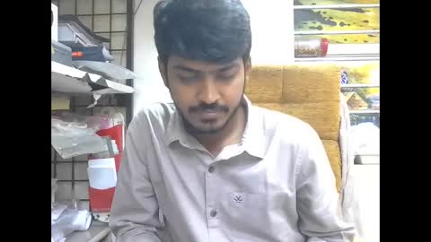 Snapshot of robertsalia220 chatting on 01-14-26, 12:33 Robertsalia online show from 01-14-26, 12:33