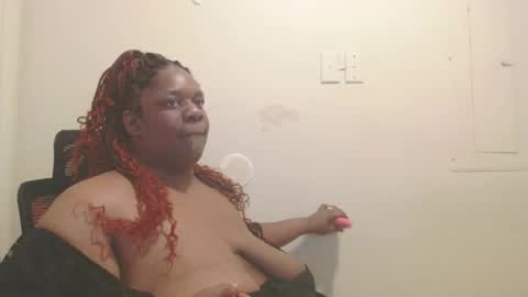 Snapshot of robertswhitney52 chatting on 09-24-25, 12:58 robertswhitney52 online show from 09-24-25, 12:58