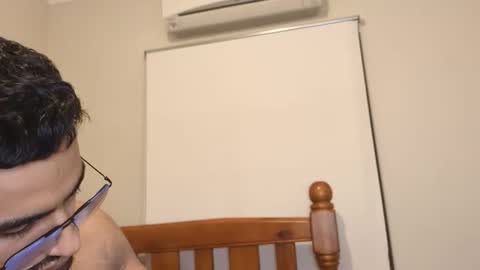 Snapshot of robin1036 chatting on 05-03-26, 10:32 robin1036 online show from 05-03-26, 10:32
