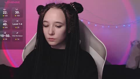 Snapshot of robin_yours chatting on 12-14-24, 01:59 Robin your online show from 12-14-24, 01:59