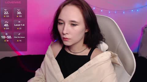 Snapshot of robin_yours chatting on 01-03-25, 04:16 Robin your online show from 01-03-25, 04:16