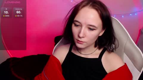 Snapshot of robin_yours chatting on 01-04-25, 01:10 Robin your online show from 01-04-25, 01:10