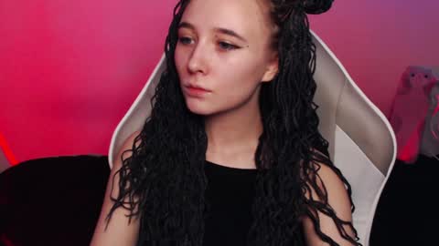 Snapshot of robin_yours chatting on 02-01-25, 04:46 Robin your online show from 02-01-25, 04:46