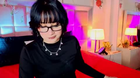 robin D online show from 05-06-26, 02:11