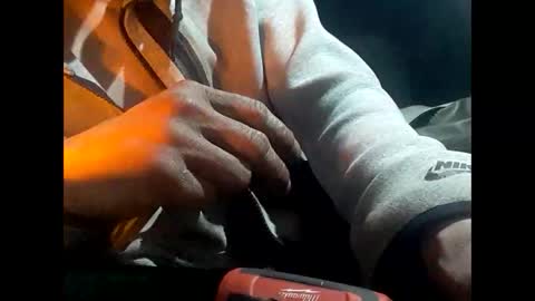 R online show from 02-25-25, 07:42