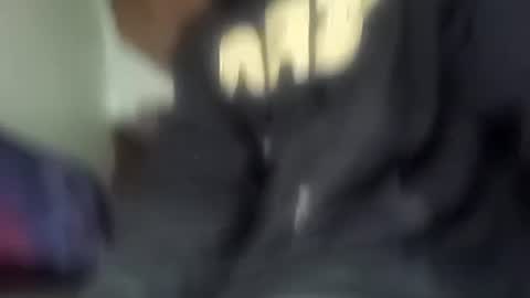 R online show from 09-28-25, 03:34