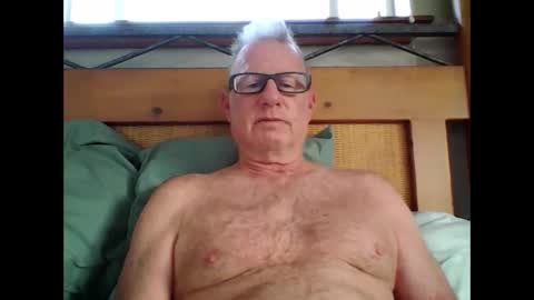 robo0000 online show from 03-23-26, 02:43