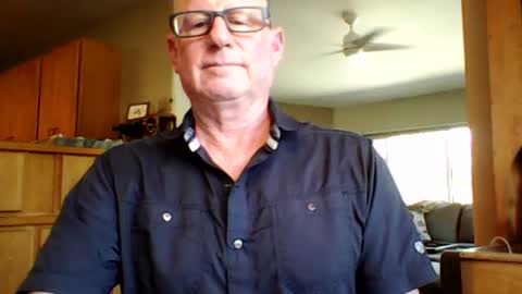 Snapshot of robo0000 chatting on 06-16-26, 10:12 robo0000 online show from 06-16-26, 10:12