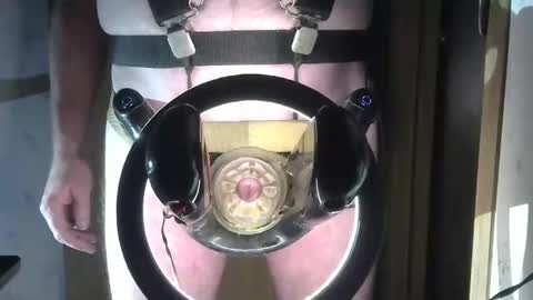 Robodickmilker online show from 12-22-25, 11:35