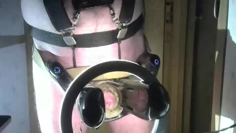 Robodickmilker online show from 01-16-26, 07:40