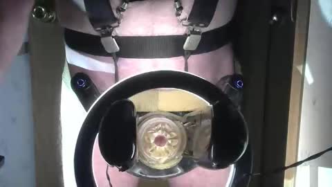 Robodickmilker online show from 02-18-26, 12:39