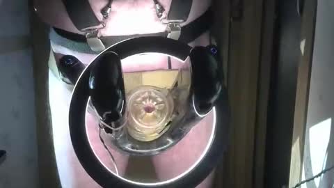 Robodickmilker online show from 04-11-26, 01:32