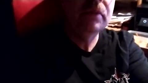 Snapshot of robonuts2004 chatting on 04-07-26, 10:20 Robo Nuts online show from 04-07-26, 10:20