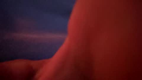 Snapshot of robs8 chatting on 11-25-25, 10:43 The boy next door online show from 11-25-25, 10:43