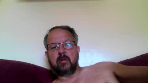 Snapshot of robx32 chatting on 09-09-25, 11:43 Rob online show from 09-09-25, 11:43