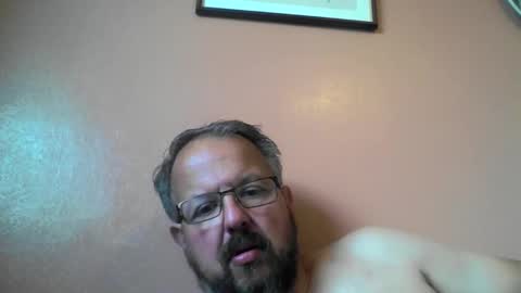 Snapshot of robx32 chatting on 09-11-25, 01:33 Rob online show from 09-11-25, 01:33