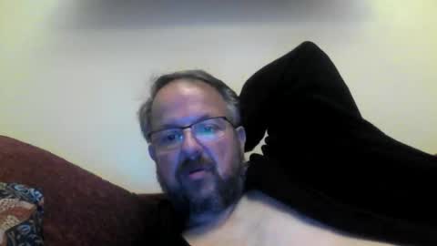 Snapshot of robx32 chatting on 10-02-25, 04:19 Rob online show from 10-02-25, 04:19