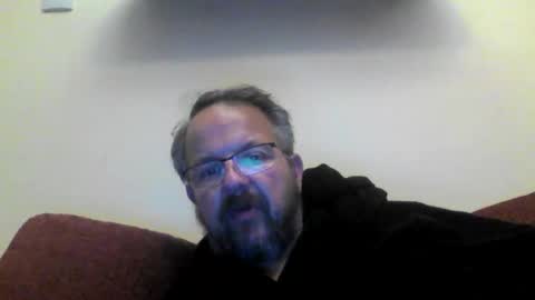 Snapshot of robx32 chatting on 10-11-25, 08:51 Rob online show from 10-11-25, 08:51