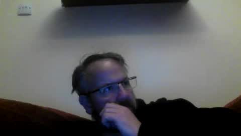 Snapshot of robx32 chatting on 10-26-25, 05:57 Rob online show from 10-26-25, 05:57